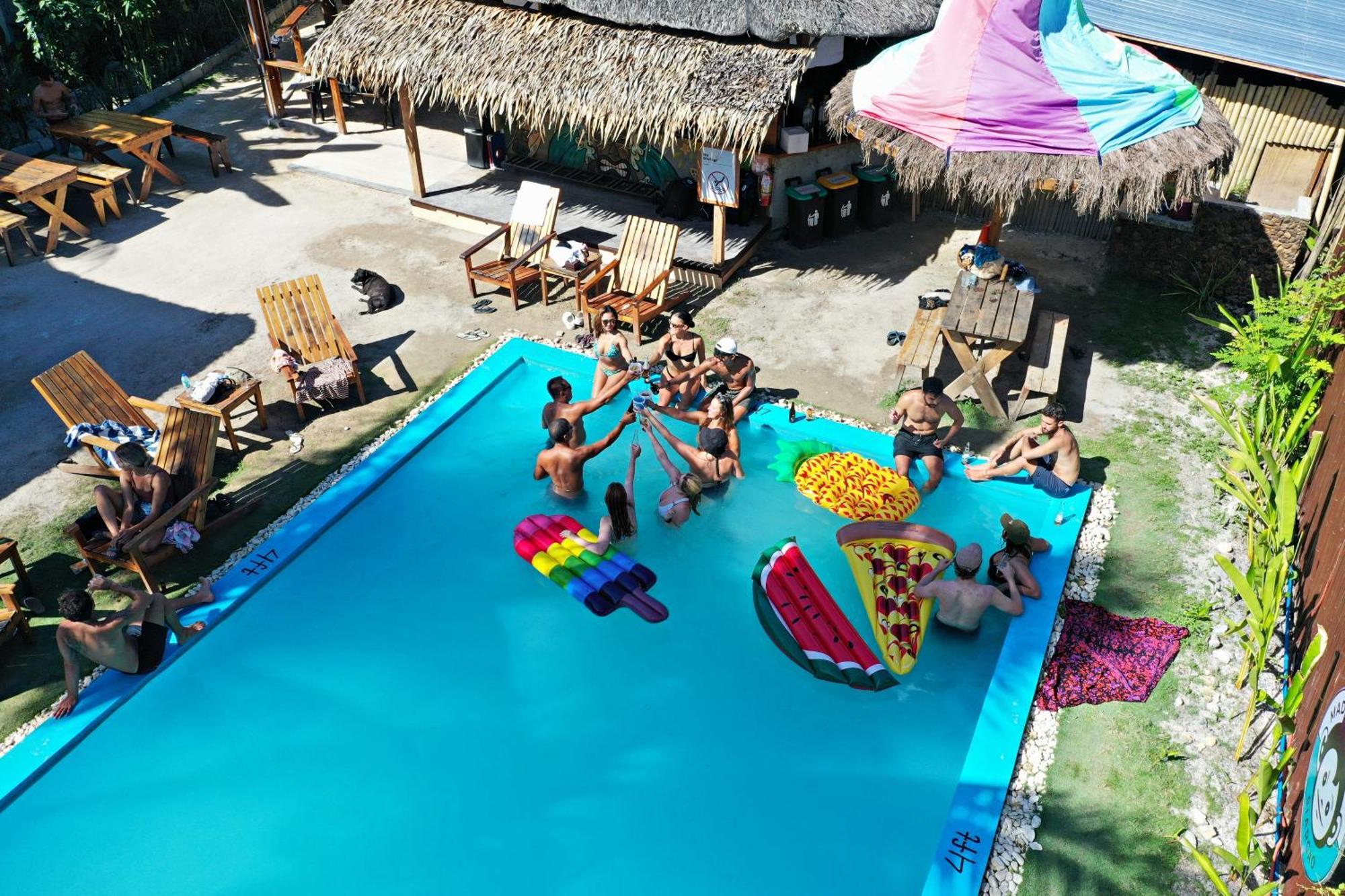 Mad Monkey Hostel Siargao (Adults Only) General Luna  Dış mekan fotoğraf